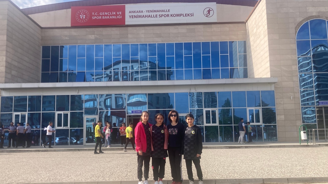 Öğrencilerimiz Bilek Güreşi Türkiye Birinciliği Müsabakalarına Katıldı